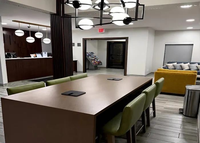 Hotel Halsted And - Chicago Southland 2*